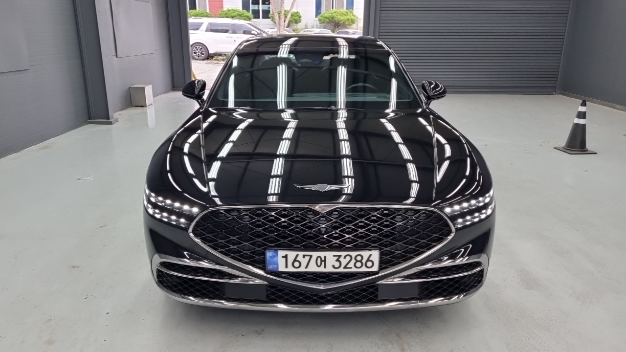 Genesis G90 RS4 — Фото автомобиля 3
