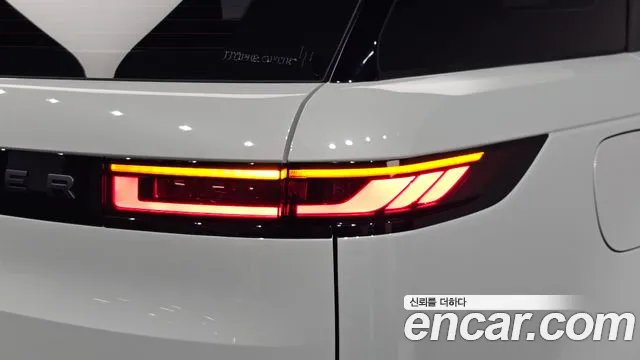 Land Rover Range Rover Sport — Фото автомобиля 17