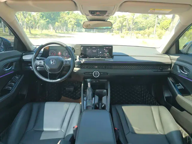 Honda Accord — Фото автомобиля 13
