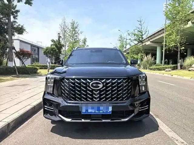 GAC Trumpchi GS8 — Фото автомобиля 2