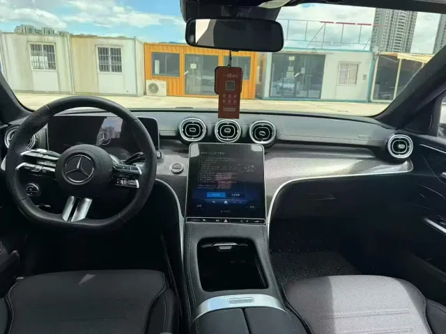 Mercedes-Benz C-Class — Фото автомобиля 5