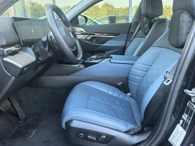 BMW 5 Series — Фото автомобиля 9