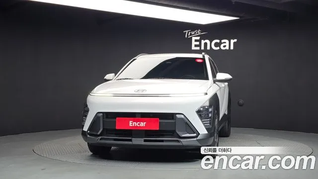Hyundai Kona SX2 — Фото автомобиля 3