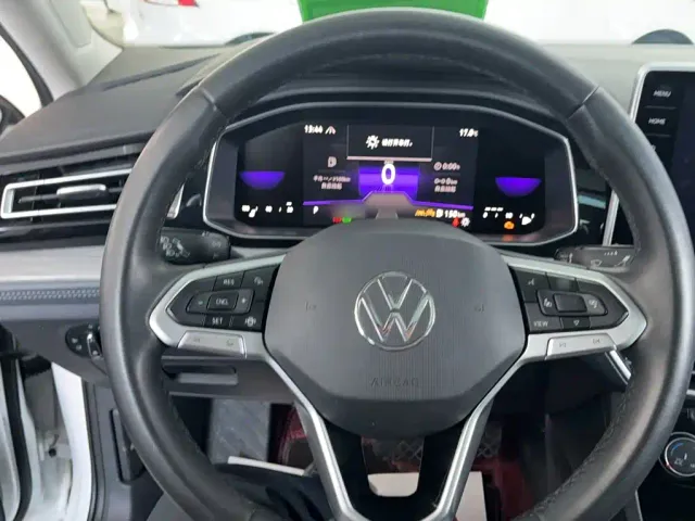 Volkswagen Sagitar — Фото автомобиля 3