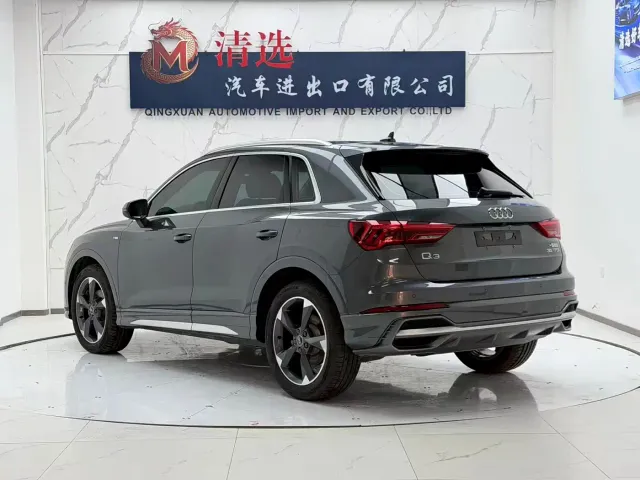 Audi Q3 — Фото автомобиля 4