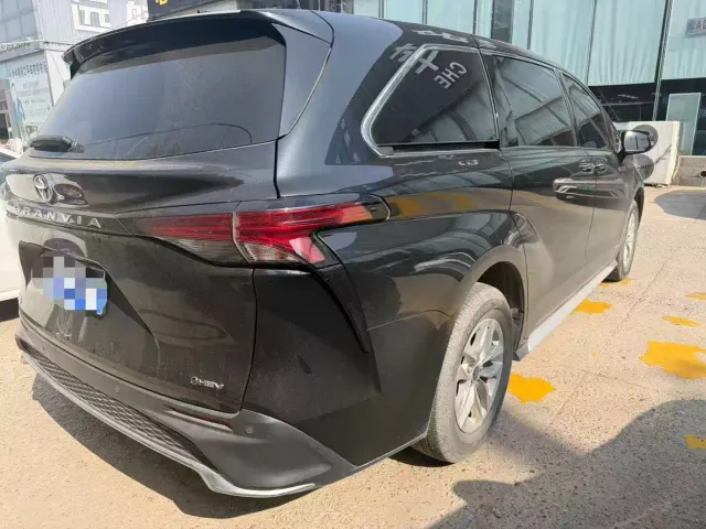 Toyota Granvia — Фото автомобиля 5