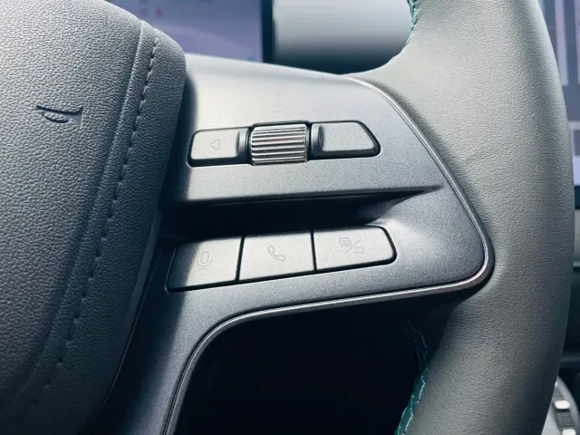 BYD Yuan PLUS — Фото автомобиля 30