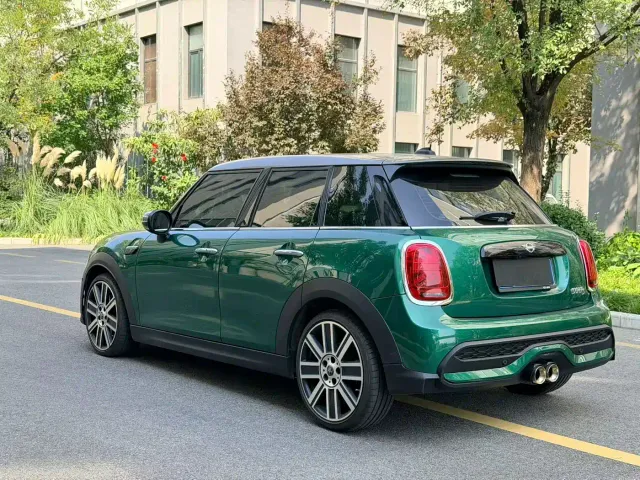 MINI Hatch — Фото автомобиля 9