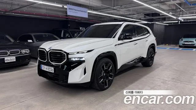 BMW XM — Фото автомобиля 4