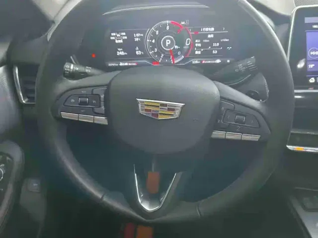 Cadillac CT5 — Фото автомобиля 11