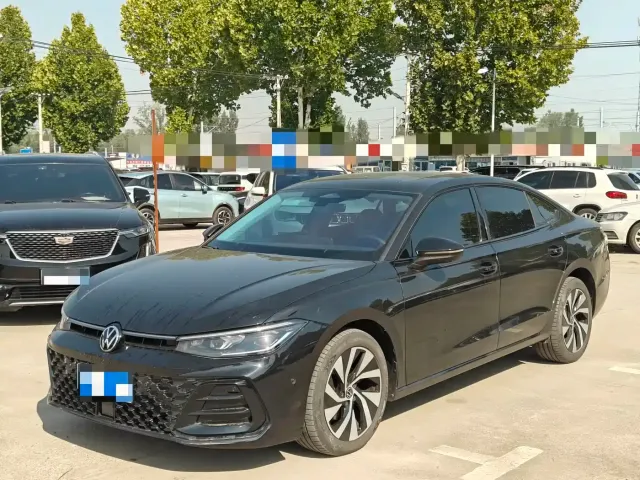 Фотография автомобиля — Volkswagen Passat