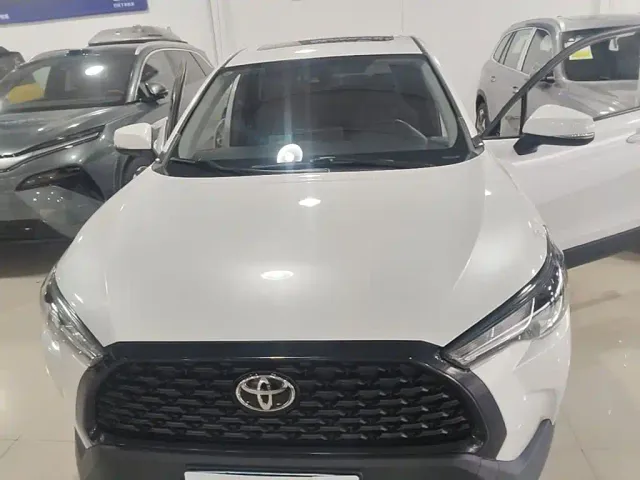 Toyota Corolla Cross — Фото автомобиля 19