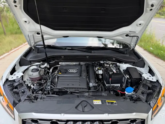 Audi Q2L — Фото автомобиля 16
