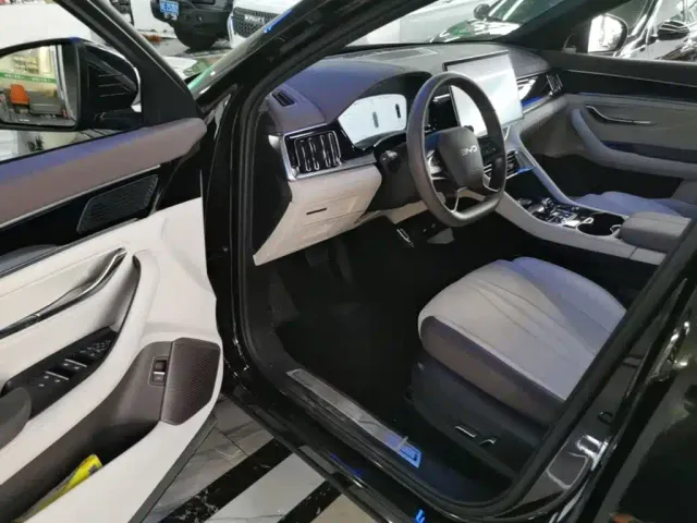 BYD Song PLUS — Фото автомобиля 15