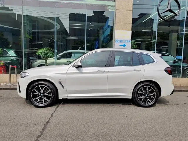 BMW X3 — Фото автомобиля 3