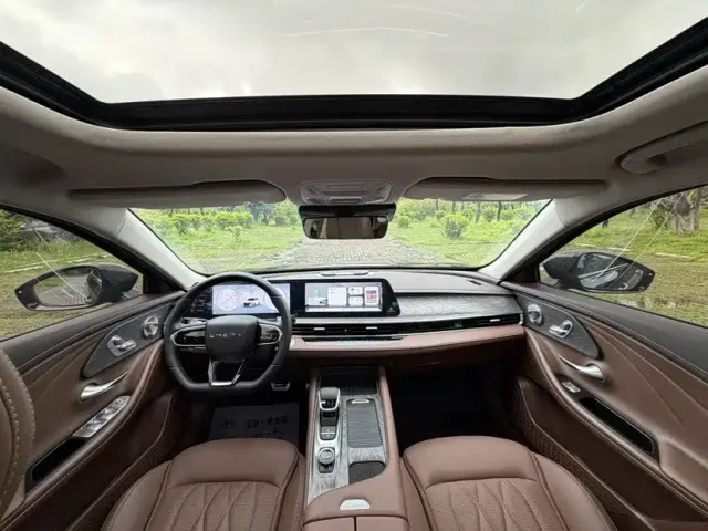 Chery Arrizo 8 — Фото автомобиля 5