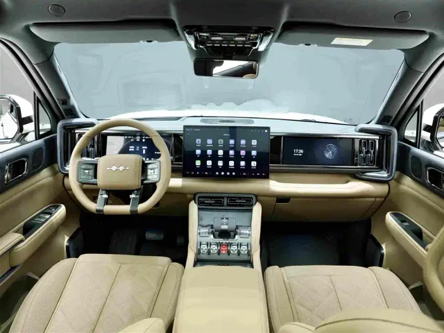 BYD FangChengBao Leopard 5 — Фото автомобиля 6