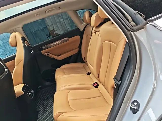 Leapmotor C11 — Фото автомобиля 16