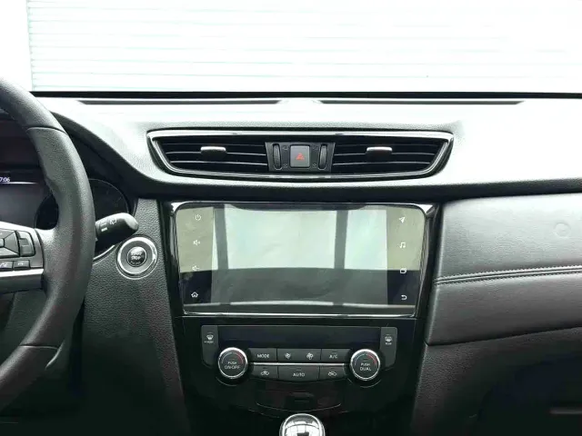 Nissan X-Trail — Фото автомобиля 17