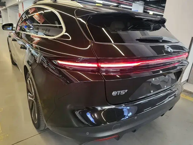 Nio ET5 Touring — Фото автомобиля 4