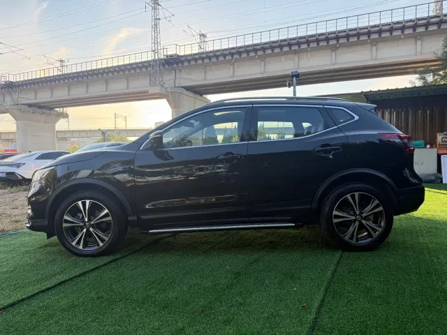 Nissan Qashqai — Фото автомобиля 7