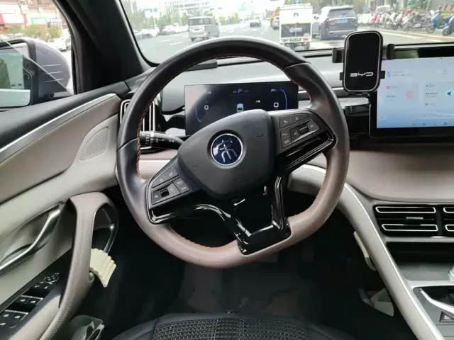 BYD Song Pro — Фото автомобиля 11
