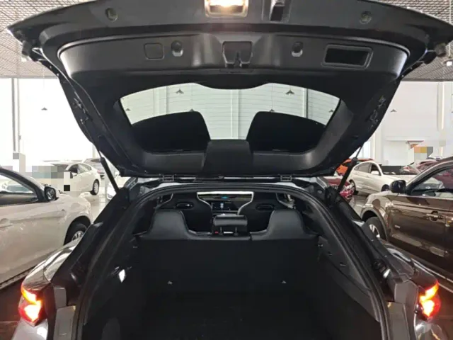 Changan Changan UNI-T 2022 1.5T Premium — Фото автомобиля 18