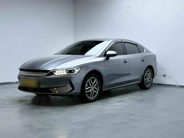 Фотография автомобиля — BYD Qin PLUS