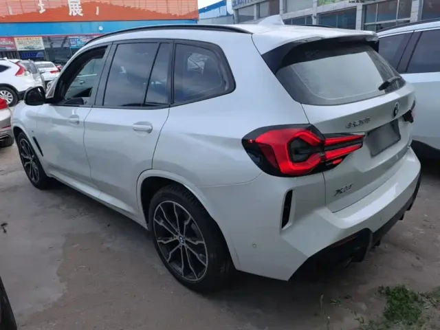 BMW X3 — Фото автомобиля 4