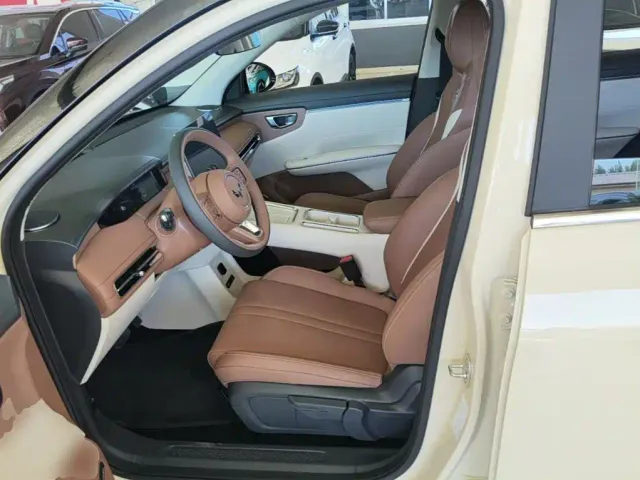 Wuling Bingo S — Фото автомобиля 14
