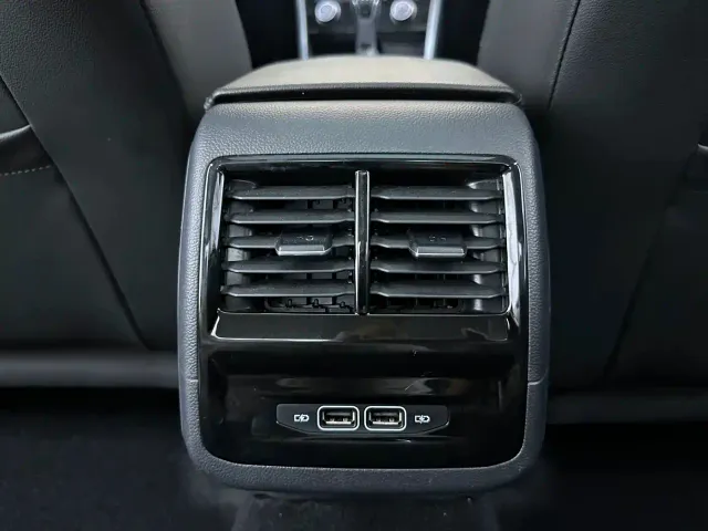 Volkswagen Sagitar — Фото автомобиля 13