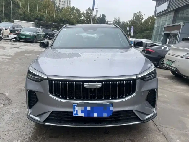 Geely Boyue — Фото автомобиля 3