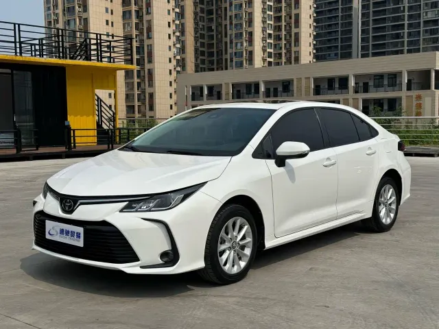 Фотография автомобиля — Toyota Corolla