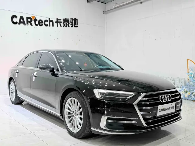Audi A8 — Фото автомобиля 3