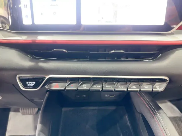 Geely Binyue — Фото автомобиля 20