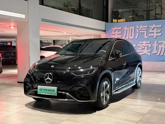 Фотография автомобиля — Mercedes-Benz EQE SUV