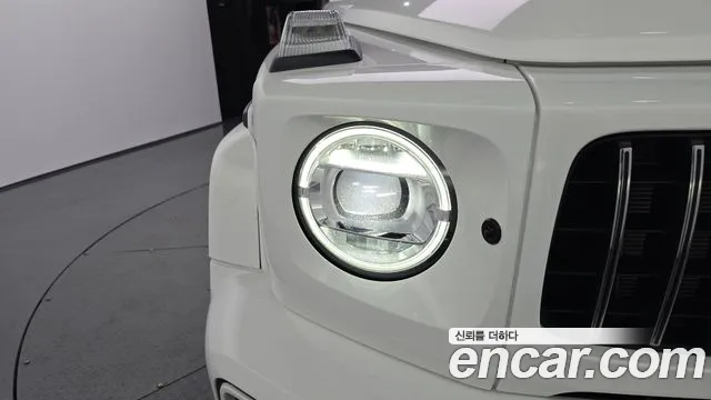 Mercedes-Benz G-Class — Фото автомобиля 21
