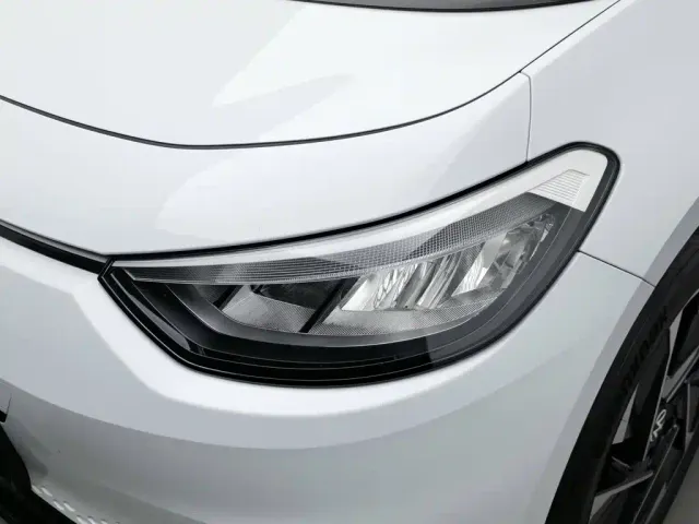 Volkswagen ID.3 — Фото автомобиля 7