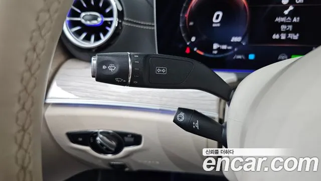 Mercedes-Benz CLS-Class — Фото автомобиля 13