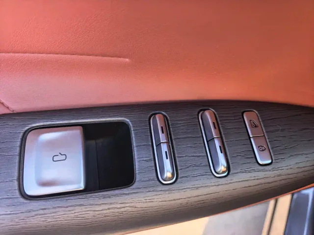 Changan CS75 Plus — Фото автомобиля 16