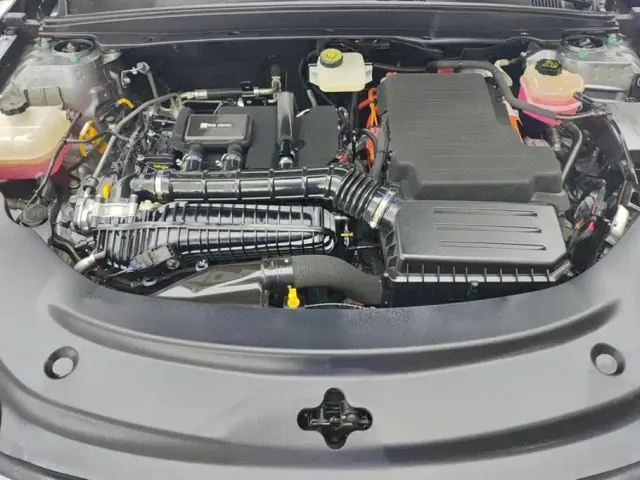 BYD Seal 05 DM-i — Фото автомобиля 10