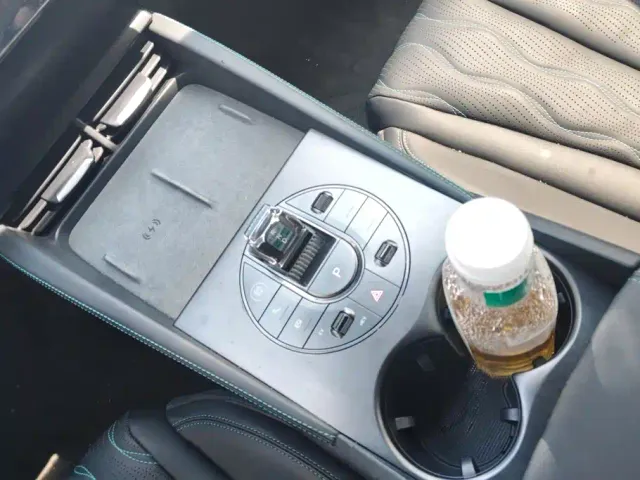BYD Seal 06 — Фото автомобиля 16