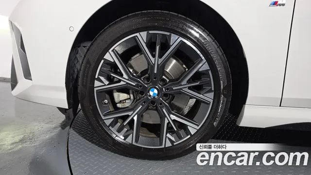 Фотография автомобиля — BMW 2-Series