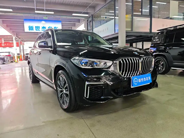 BMW X5 — Фото автомобиля 3