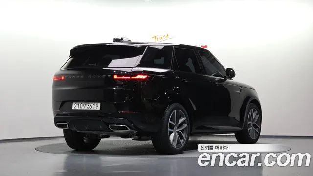 Фотография автомобиля — Land Rover Range Rover Sport Generation 3