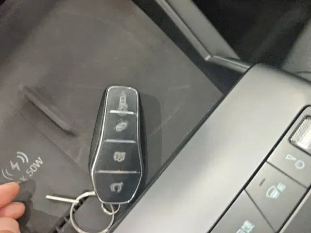 BYD Qin L 2025 EV 545KM Cloud Chariot Edition — Фото автомобиля 8