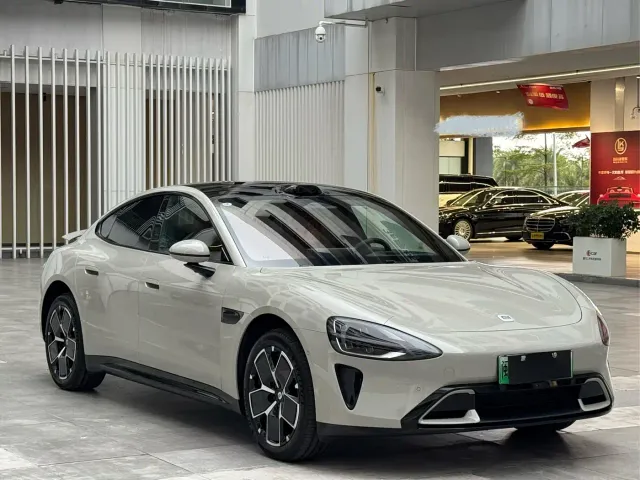 Xiaomi SU7 — Фото автомобиля 3