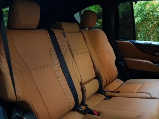 Lexus LX — Фото автомобиля 20