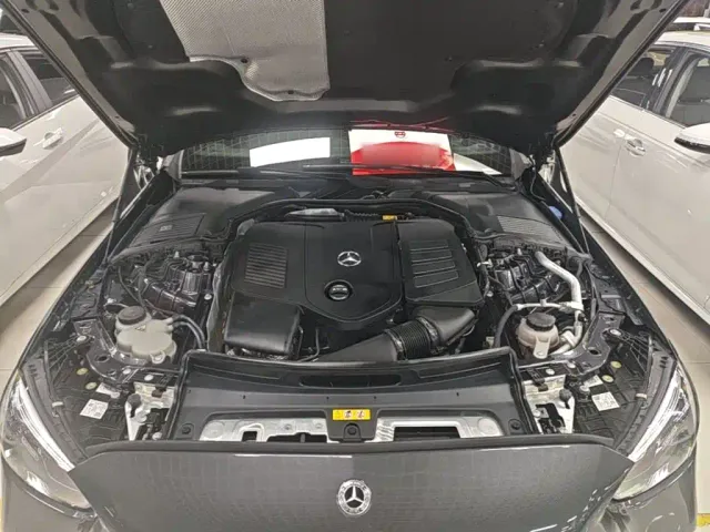 Mercedes-Benz C-Class — Фото автомобиля 19