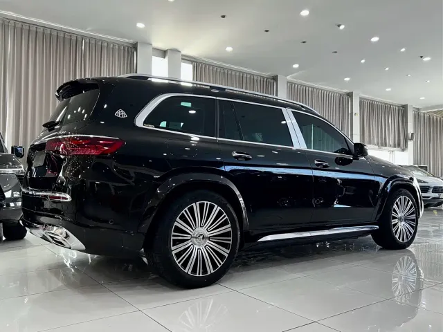 Mercedes-Benz GLS-Class — Фото автомобиля 4